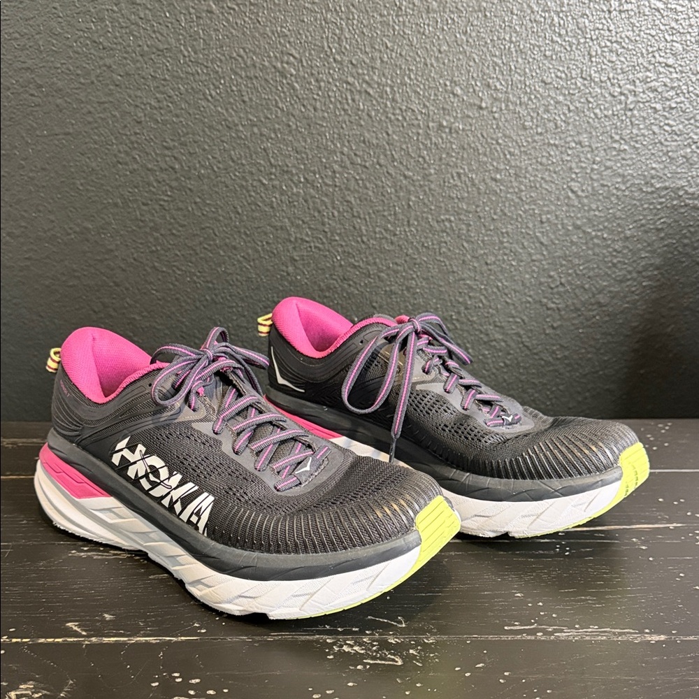 Hoka Bondi 7 Women's 9.5 Navy and Pink Athletic Shoes